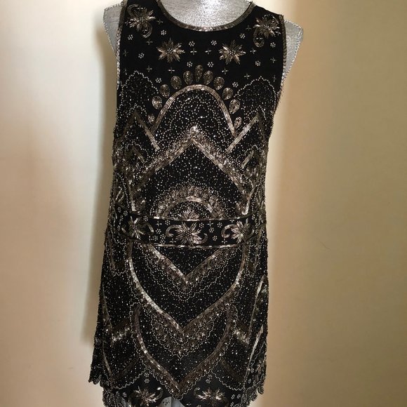 NWT ALICE + OLIVIA Clyde Embellished Mini Dress